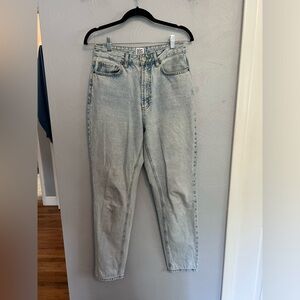 BDG High-Rise Mom Jean